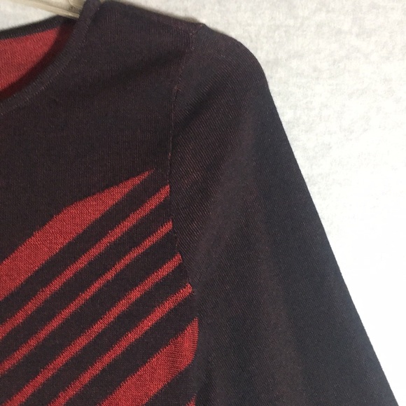 DANA BUCHMAN Asymmetrical Striped Scoop Neck Lightweight Sweater w/3/4 Sleeves - Picture 5 of 16